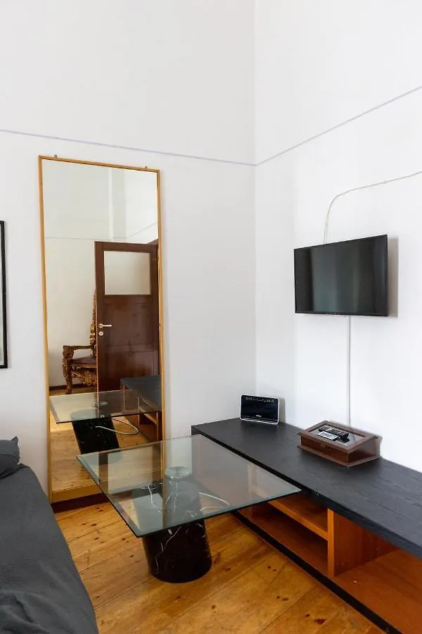 Guest house Camera Monolocale Milan
