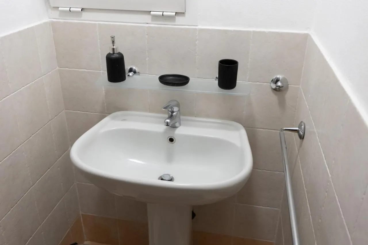 Guest house Camera Monolocale Milan Italy